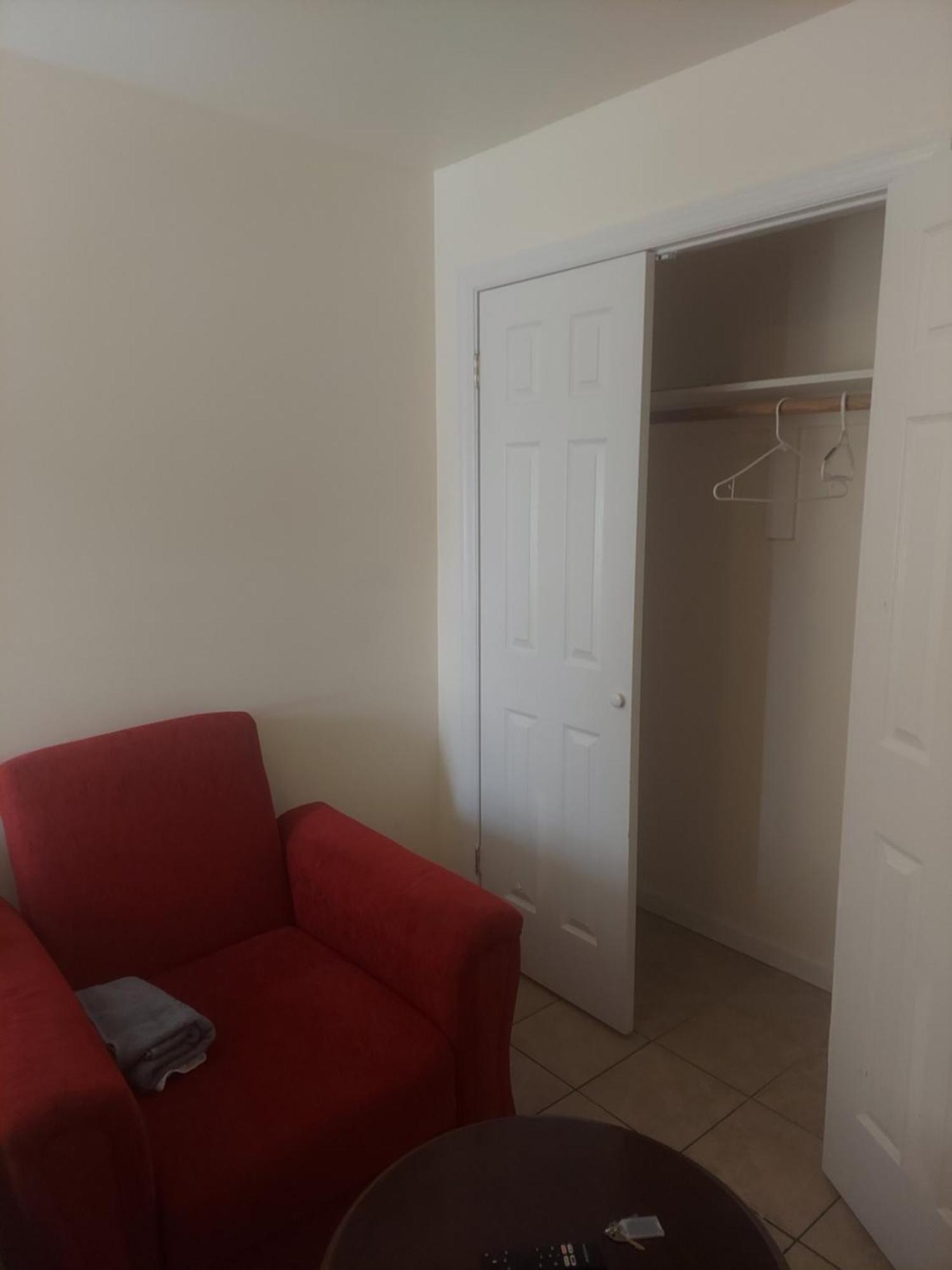 Deluxe Room A 12 Minutes To Ewr Newark Exterior photo